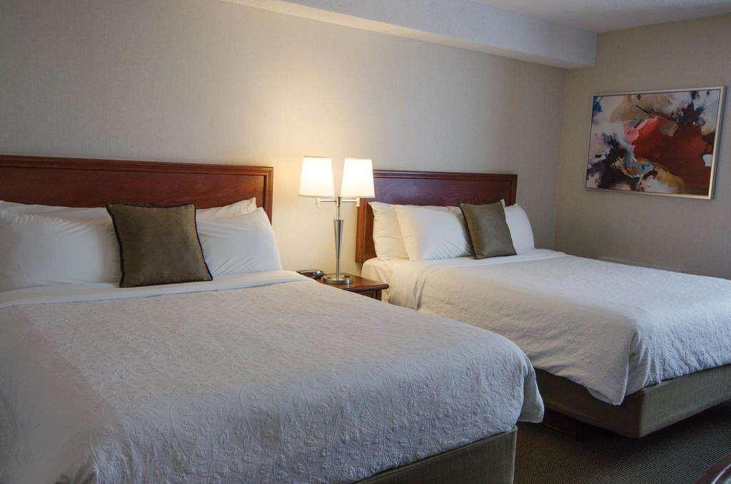 Hotel Welcominns Бушервил Стая снимка