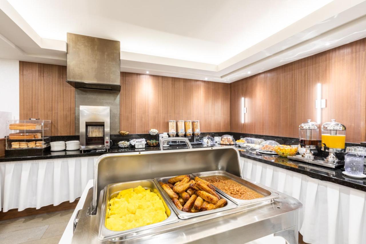 Hotel Welcominns Бушервил Екстериор снимка