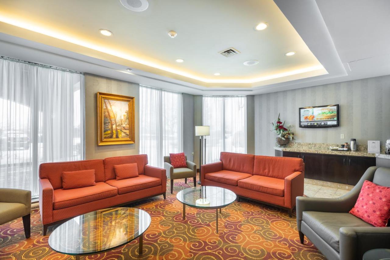 Hotel Welcominns Бушервил Екстериор снимка