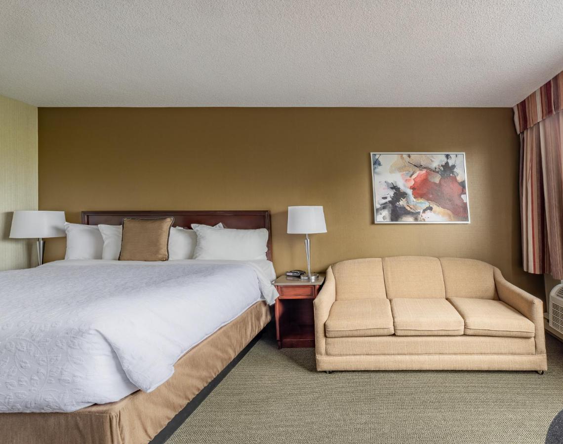Hotel Welcominns Бушервил Екстериор снимка